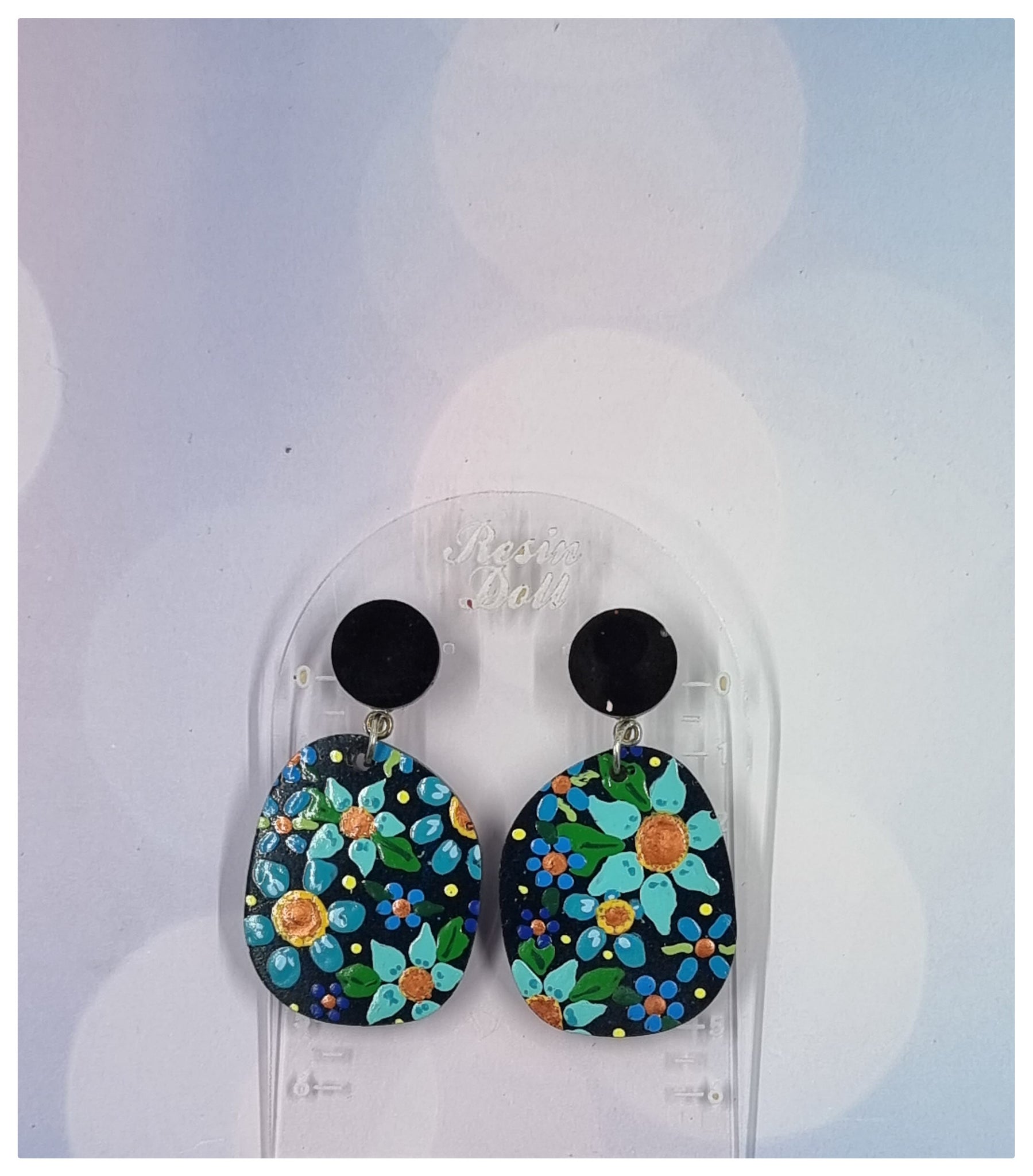 Abbie abstract oval drop earring