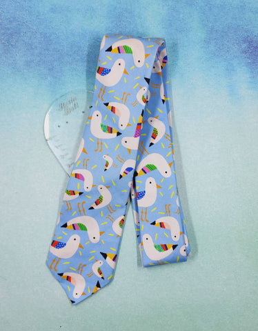 Sea gull neck tie