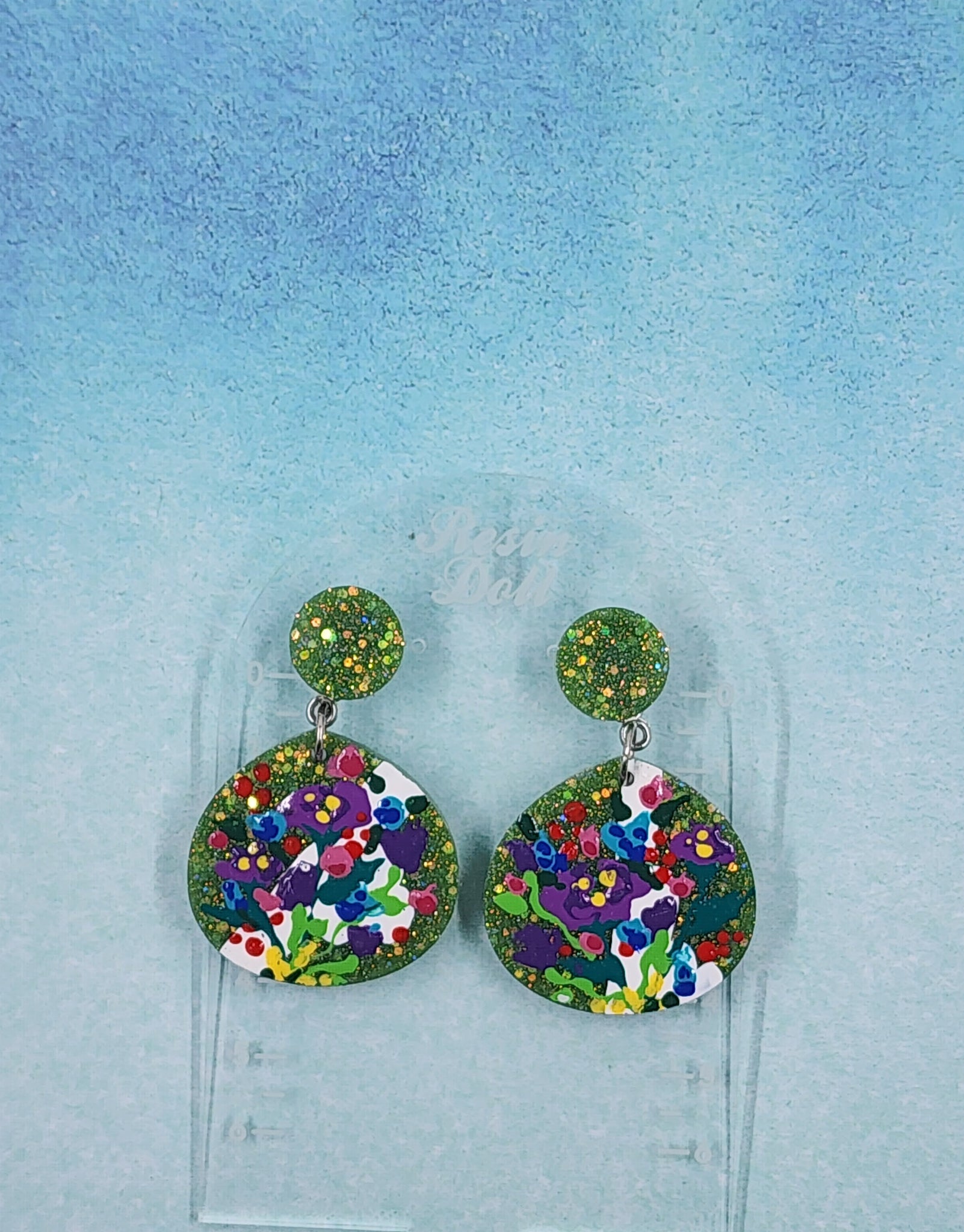 Isabella chubby drop earring