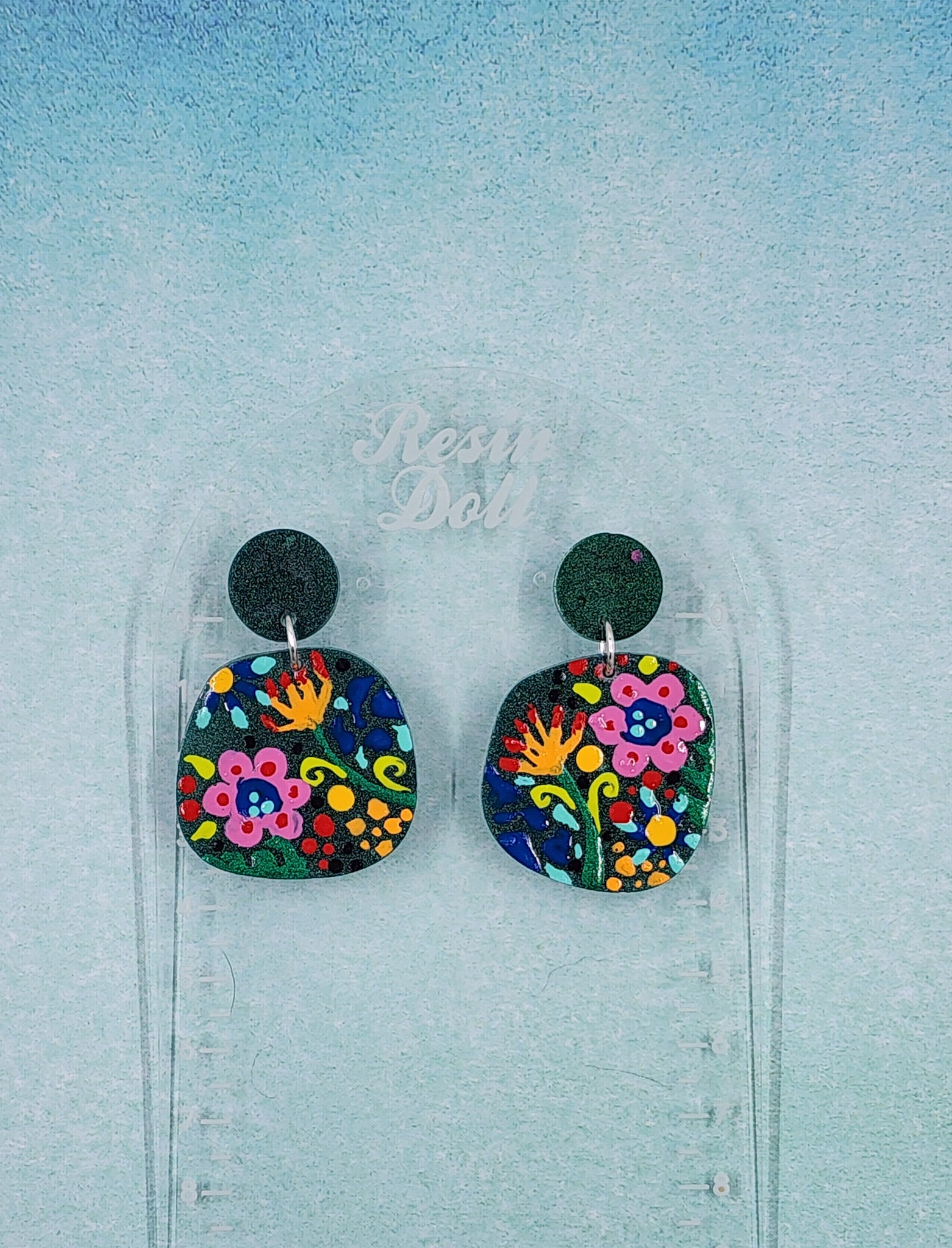 Joanne round drop earrings