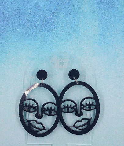 Elizabeth drop earring