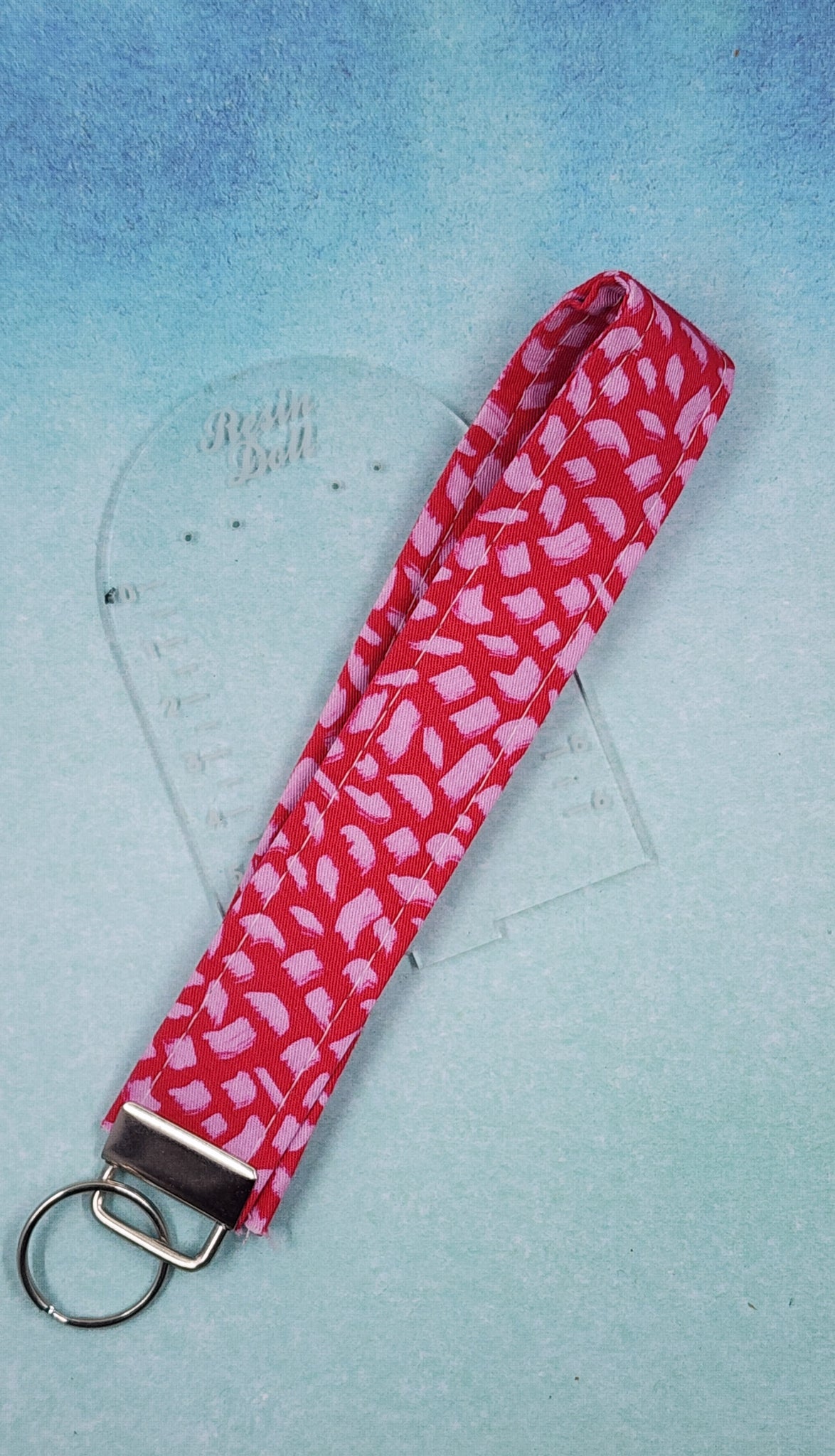 Red/pink strokes Wristlet keyfob