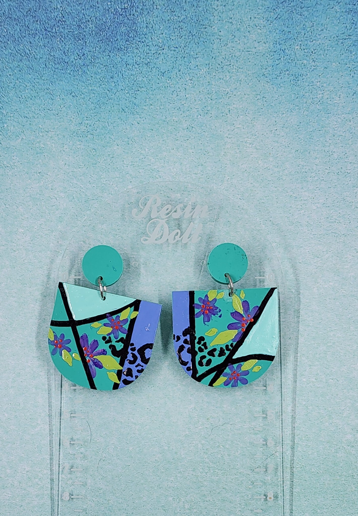 Vanessa dome drop earrings