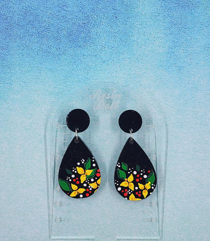 Clara tear drop earring