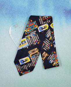 Cassette neck tie