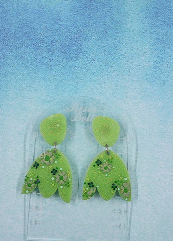 Hazel flower drop earring