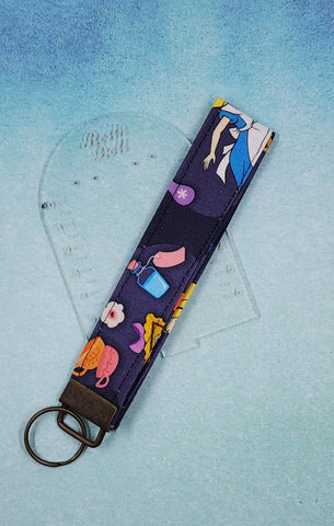 Alice Wristlet keyfob