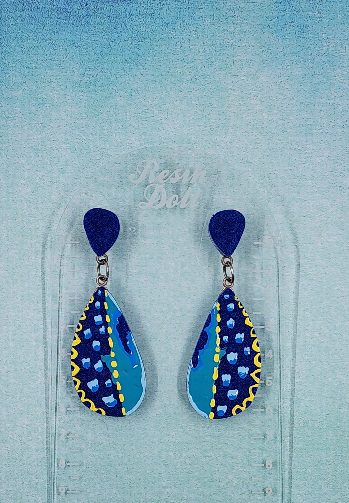 Alyssa tear drop earrings