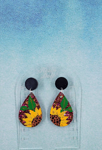 Jules tear drop earrings