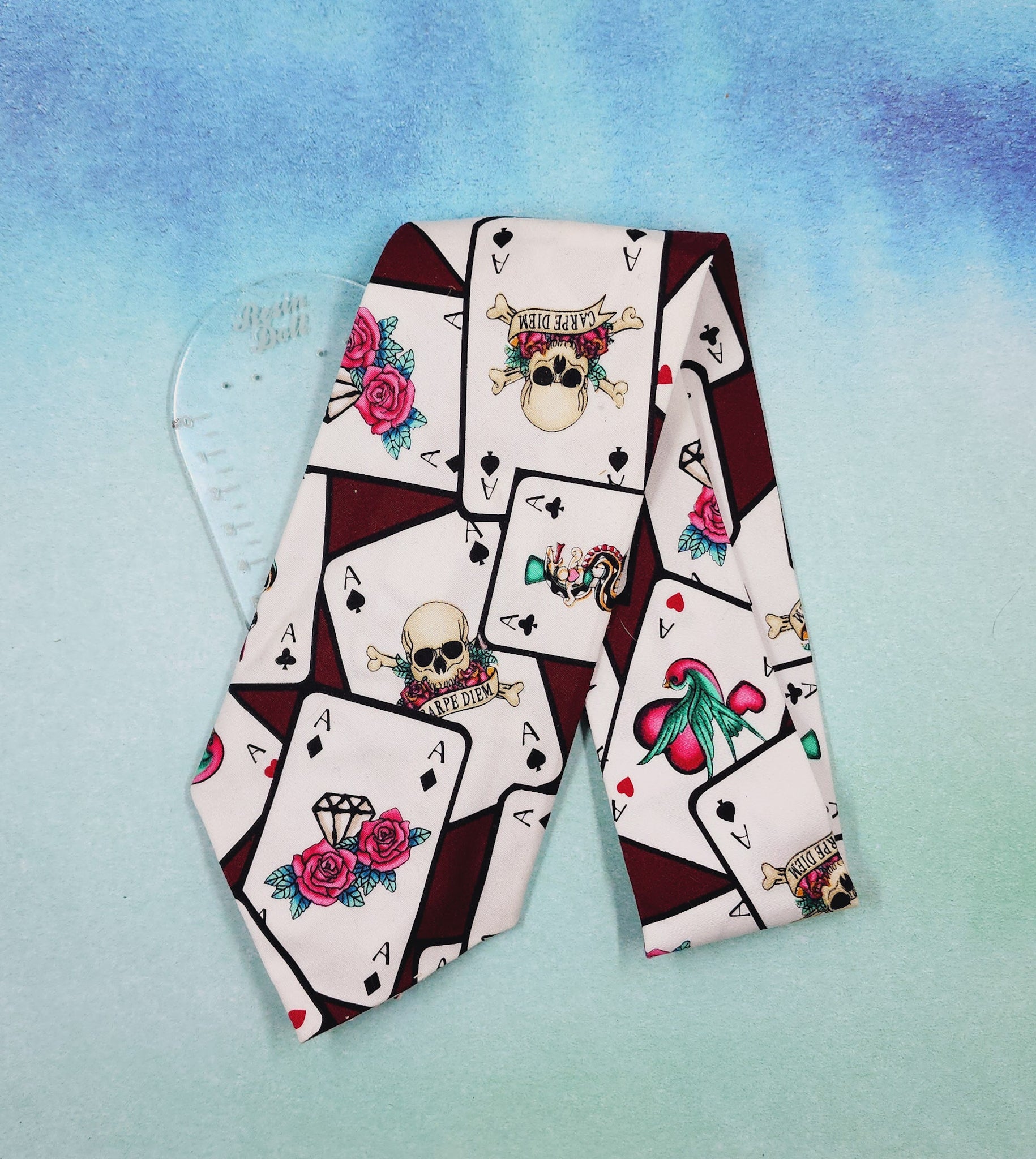 Cards on the table neck tie